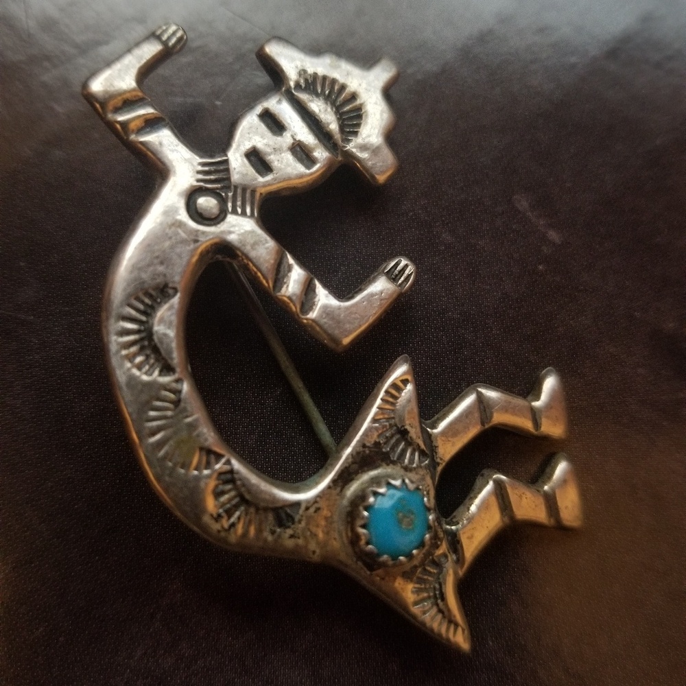 Turquoise Sterling Silver Native American brooch